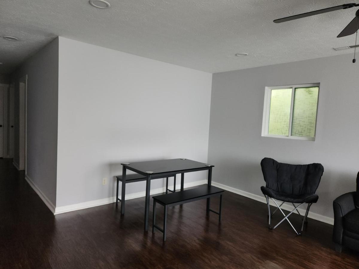 5 Min From Downtown Indy Apartment Indianapolis Bagian luar foto
